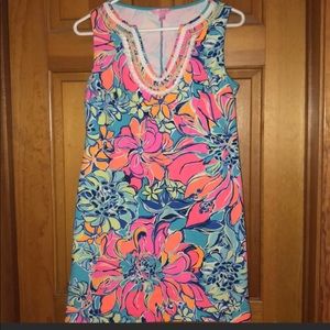 Lilly Pulitzer hemmed Harper medium